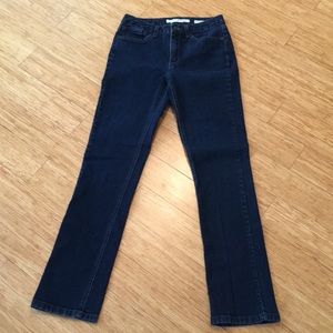 Size 6 Jones New York Jeans like new